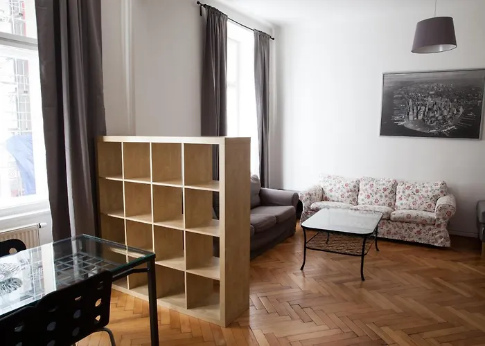 Appartement 2b Pechackova Family With Balcony By The River
